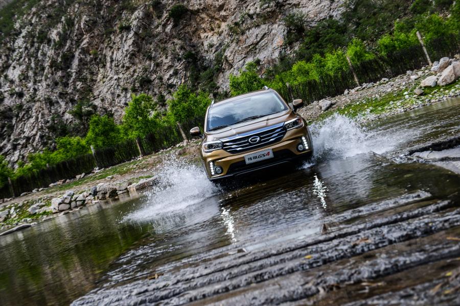  Trumpchi GS4 2015 года  (фото 20 из 29)